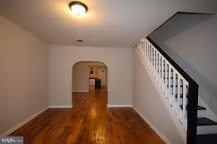 537 Wildwood Pkwy, Baltimore, MD 21229 - Photo 17
