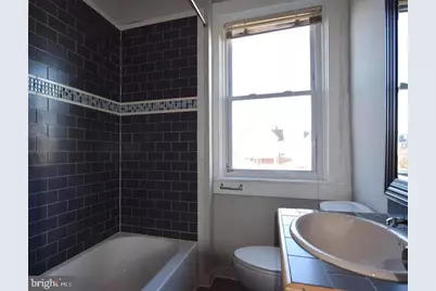 537 Wildwood Parkway, Baltimore, MD 21229 - Photo 31