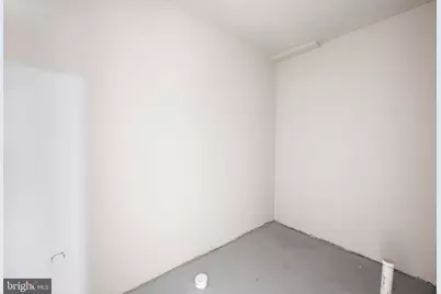 815 E 33rd Street, Baltimore, MD 21218 - Photo 39