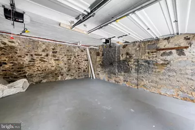 815 E 33rd Street, Baltimore, MD 21218 - Photo 41