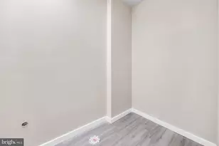 815 E 33rd St, Baltimore, MD 21218 - Photo 29