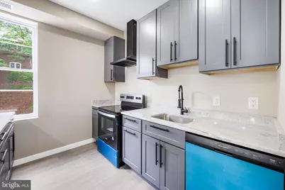 815 E 33rd Street, Baltimore, MD 21218 - Photo 9