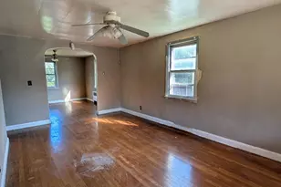 4302 Parkwood Ave, Baltimore, MD 21206 - Photo 3