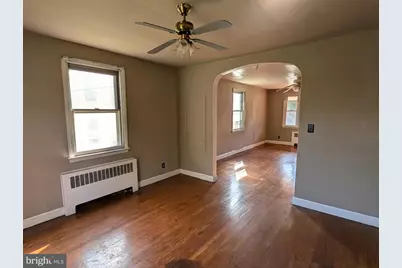 4302 Parkwood Avenue, Baltimore, MD 21206 - Photo 5