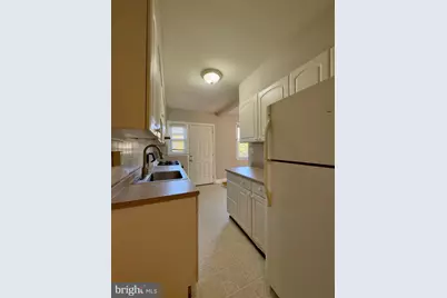 3710 Springwood Avenue, Baltimore, MD 21206 - Photo 11