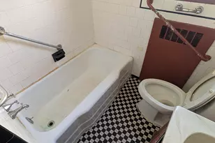 4302 Parkwood Ave, Baltimore, MD 21206 - Photo 9