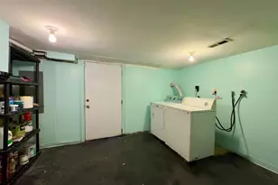 1812 N Calvert St, Baltimore, MD 21202 - Photo 23