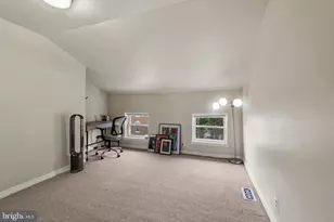 1807 E Lombard, Baltimore, MD 21231 - Photo 17