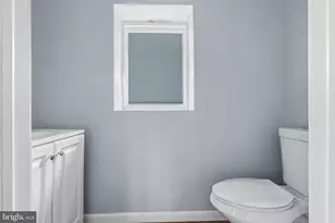 1317 Ensor St, Baltimore, MD 21202 - Photo 7