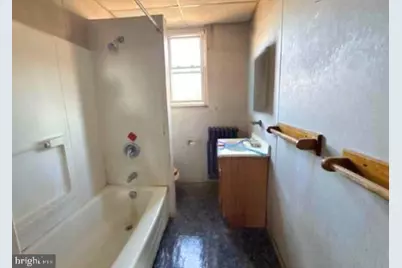 3952 Wilsby Avenue, Baltimore, MD 21218 - Photo 7