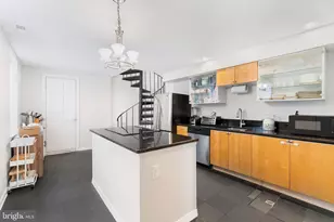 2312 Foster Ave, Baltimore, MD 21224 - Photo 13