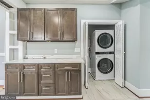 1036 Poplar Grove St, Baltimore, MD 21216 - Photo 9