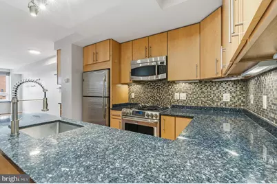 21 N Decker Avenue, Baltimore, MD 21224 - Photo 13