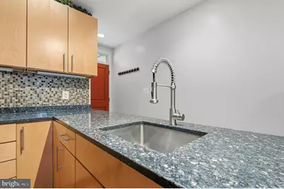 21 N Decker Avenue, Baltimore, MD 21224 - Photo 11