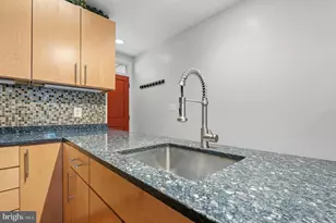 21 N Decker Ave, Baltimore, MD 21224 - Photo 11