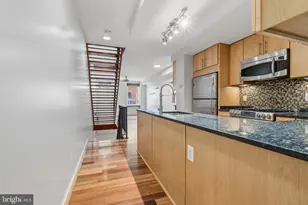 21 N Decker Ave, Baltimore, MD 21224 - Photo 9