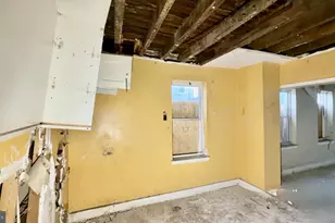 3301 Noble St, Baltimore, MD 21224 - Photo 5