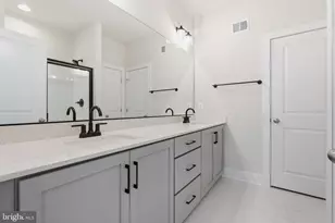 110 Crown St, Baltimore, MD 21230 - Photo 15