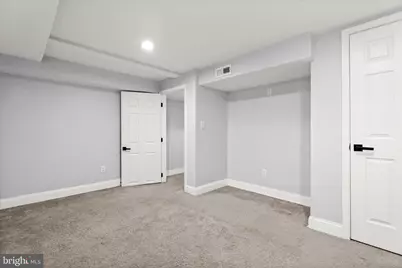 4352 Eldone Road, Baltimore, MD 21229 - Photo 19