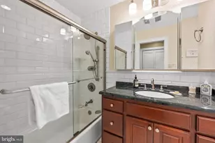 38 Bouton Green Ct, Baltimore, MD 21210 - Photo 27