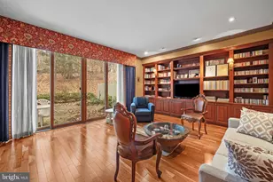 38 Bouton Green Ct, Baltimore, MD 21210 - Photo 15