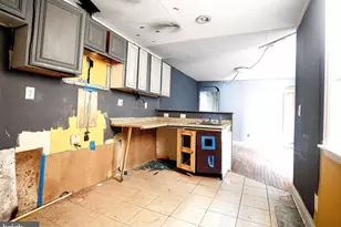 2528 E Oliver St, Baltimore, MD 21213 - Photo 7