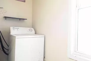 2528 E Oliver St, Baltimore, MD 21213 - Photo 9