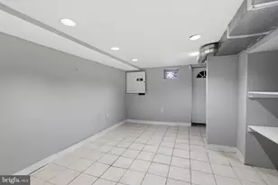 12 Washington Street S, Baltimore, MD 21231 - Photo 15