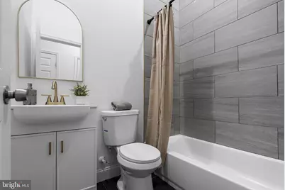 2106 N McCulloh Street, Baltimore, MD 21217 - Photo 9