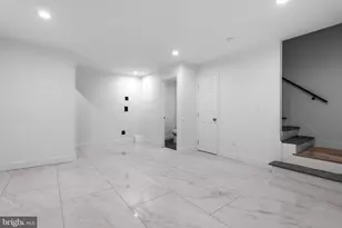 2106 N McCulloh St, Baltimore, MD 21217 - Photo 39