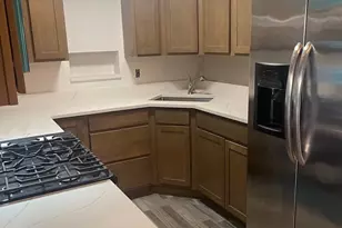 201 S Augusta Ave, Baltimore, MD 21229 - Photo 7