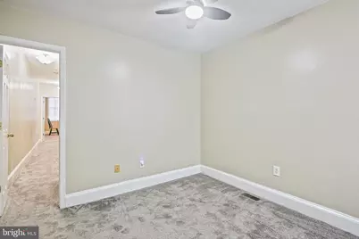116 S Loudon Avenue, Baltimore, MD 21229 - Photo 25