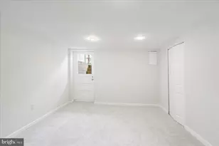 638 Charraway Rd, Baltimore, MD 21229 - Photo 29