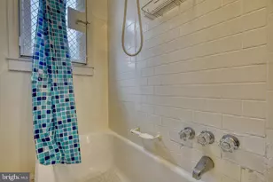 1208 N Calvert St, Baltimore, MD 21202 - Photo 19