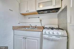 1208 N Calvert St, Baltimore, MD 21202 - Photo 15