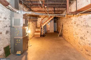 2821 Erdman Ave, Baltimore, MD 21213 - Photo 29