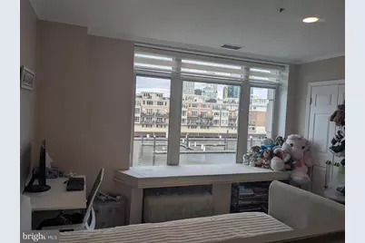 100 Harborview Drive #211, Baltimore, MD 21230 - Photo 17