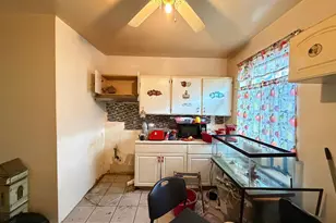 2713 W Fairmount Ave, Baltimore, MD 21223 - Photo 11