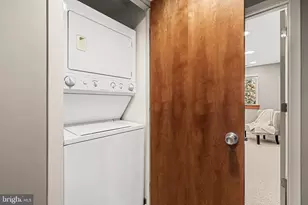 1445 Hull St, Baltimore, MD 21230 - Photo 17