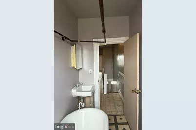 1827 N Milton Avenue, Baltimore, MD 21213 - Photo 33