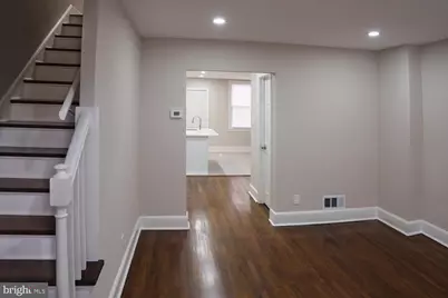 107 Larue Square S, Baltimore, MD 21225 - Photo 5