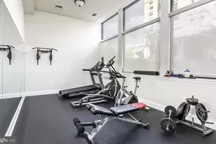 319 W Franklin St, Baltimore, MD 21201 - Photo 9