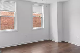 520 W 27th Street W, Baltimore, MD 21211 - Photo 17