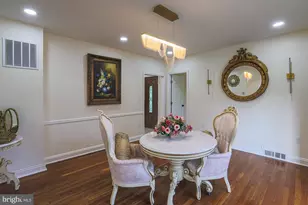 3817 Copley Rd, Baltimore, MD 21215 - Photo 15