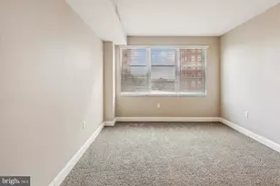 3801 Canterbury Rd, Baltimore, MD 21218 - Photo 9