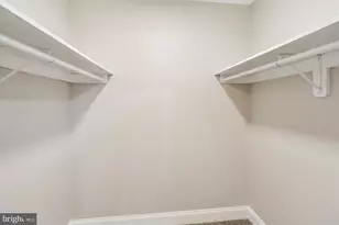 3801 Canterbury Rd, Baltimore, MD 21218 - Photo 17