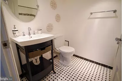 713 S Linwood Avenue, Baltimore, MD 21224 - Photo 25