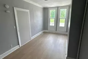 811 N Mount St, Baltimore, MD 21217 - Photo 13