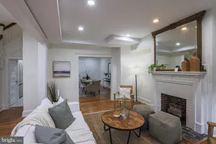 342 E University Pkwy, Baltimore, MD 21218 - Photo 9