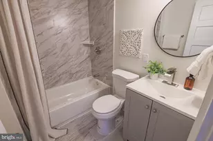 342 E University Pkwy, Baltimore, MD 21218 - Photo 17